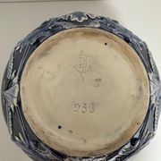 Vase - Cache pot en faïence baroque de Saint Clément, XIX eme