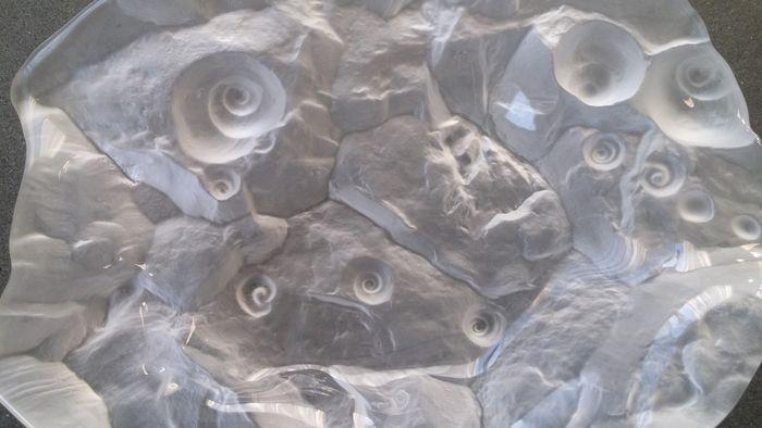 Empty pocket crystal design Jolanda Prinsen