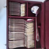 Silver metal housewife model Rocaille
