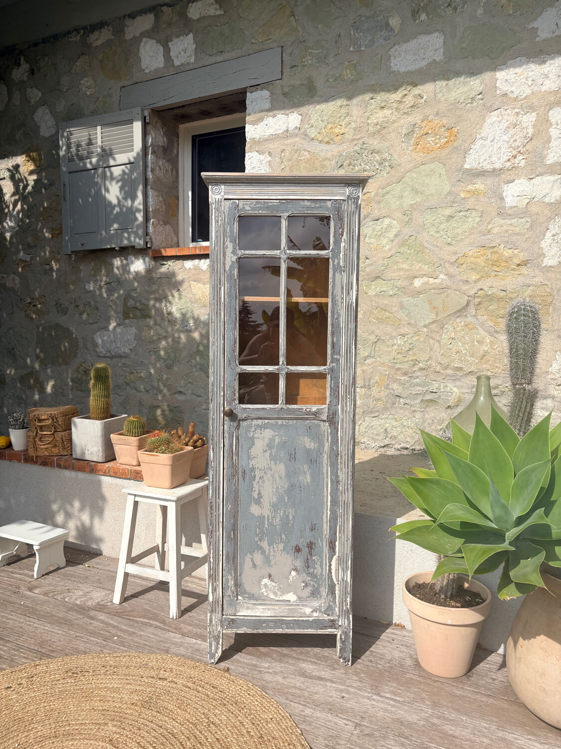 Petite armoire vitrée vintage « Simone »