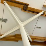 Extendable dining table designed by George Nelson for Herman Miller 60’