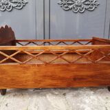 Bed / doll cradle