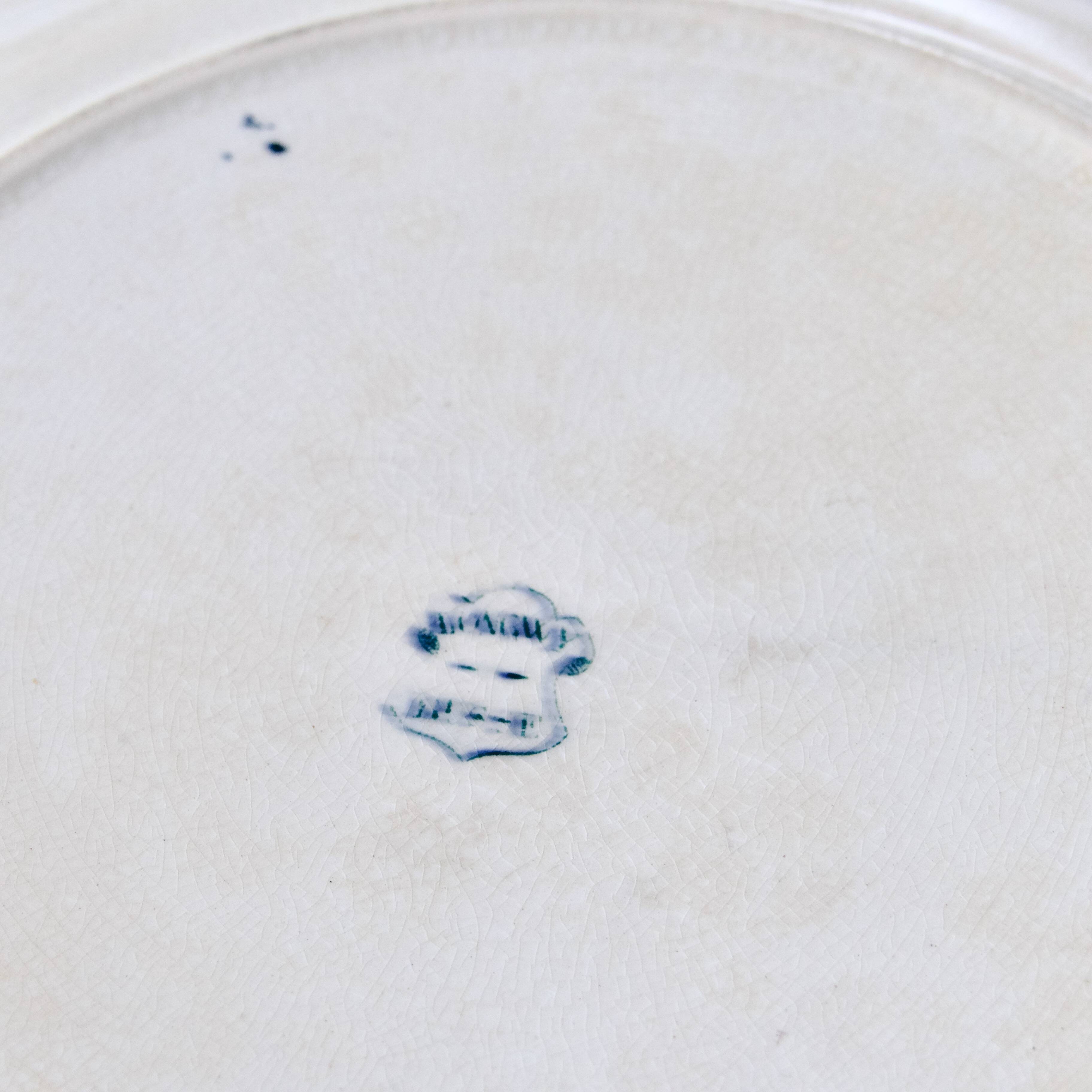 Round dish 19th Longwy iron earth "Russian"