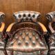 Ensemble de fauteuils Chesterfield anglais classiques