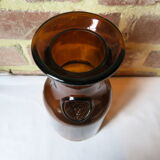 2 apothecary jars