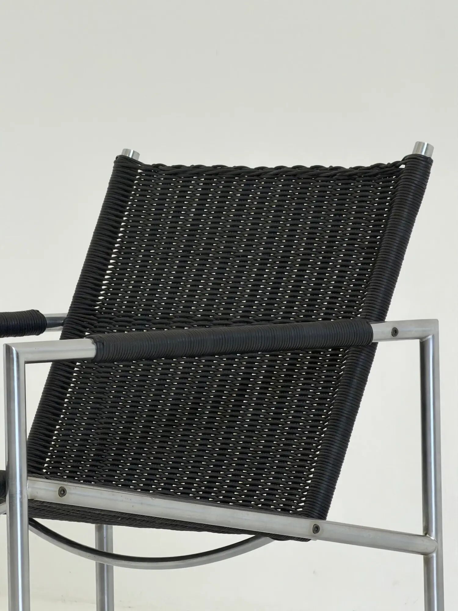 Martin Visser SZ 01 armchair for Spectrum in black