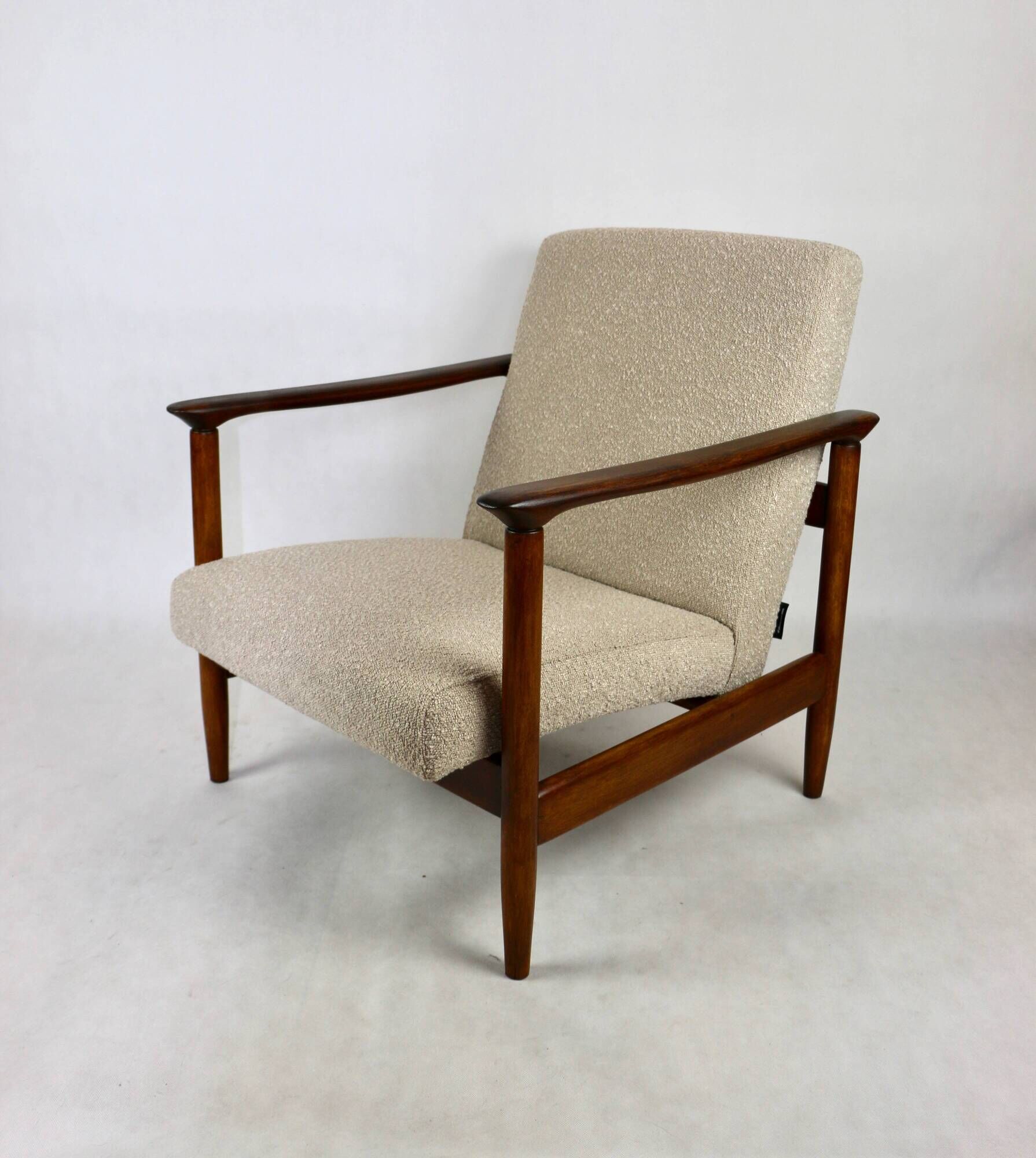 GFM-142 Chair in Beige Bouclé attributed to Edmund Homa, 1970s