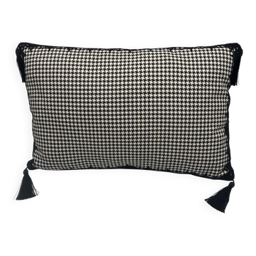 Rectangular cushion, cover and insert, black and white. Alexandra model