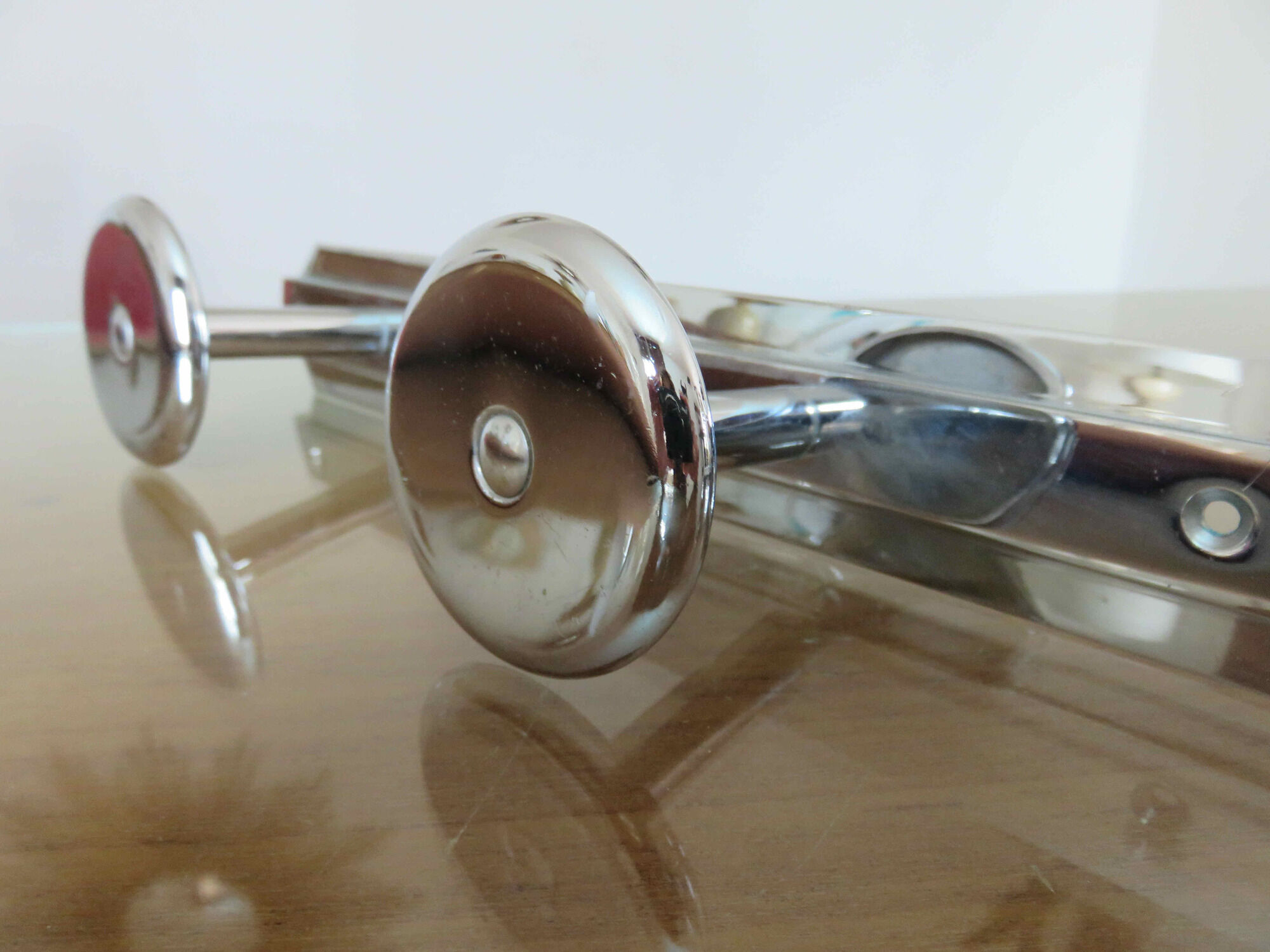 Coat rack in nickel-plated brass, 3 hooks art deco years 40 50
