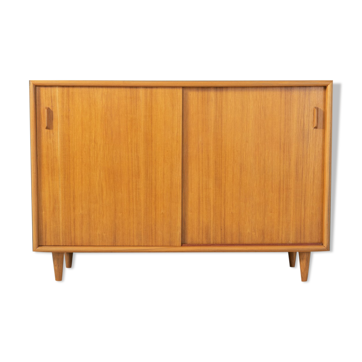 1950s dresser