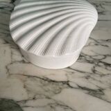 Heinrich white porcelain shell box