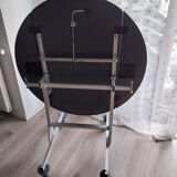 Serving table