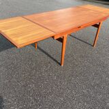 Niels calf otto dining table with extensions
