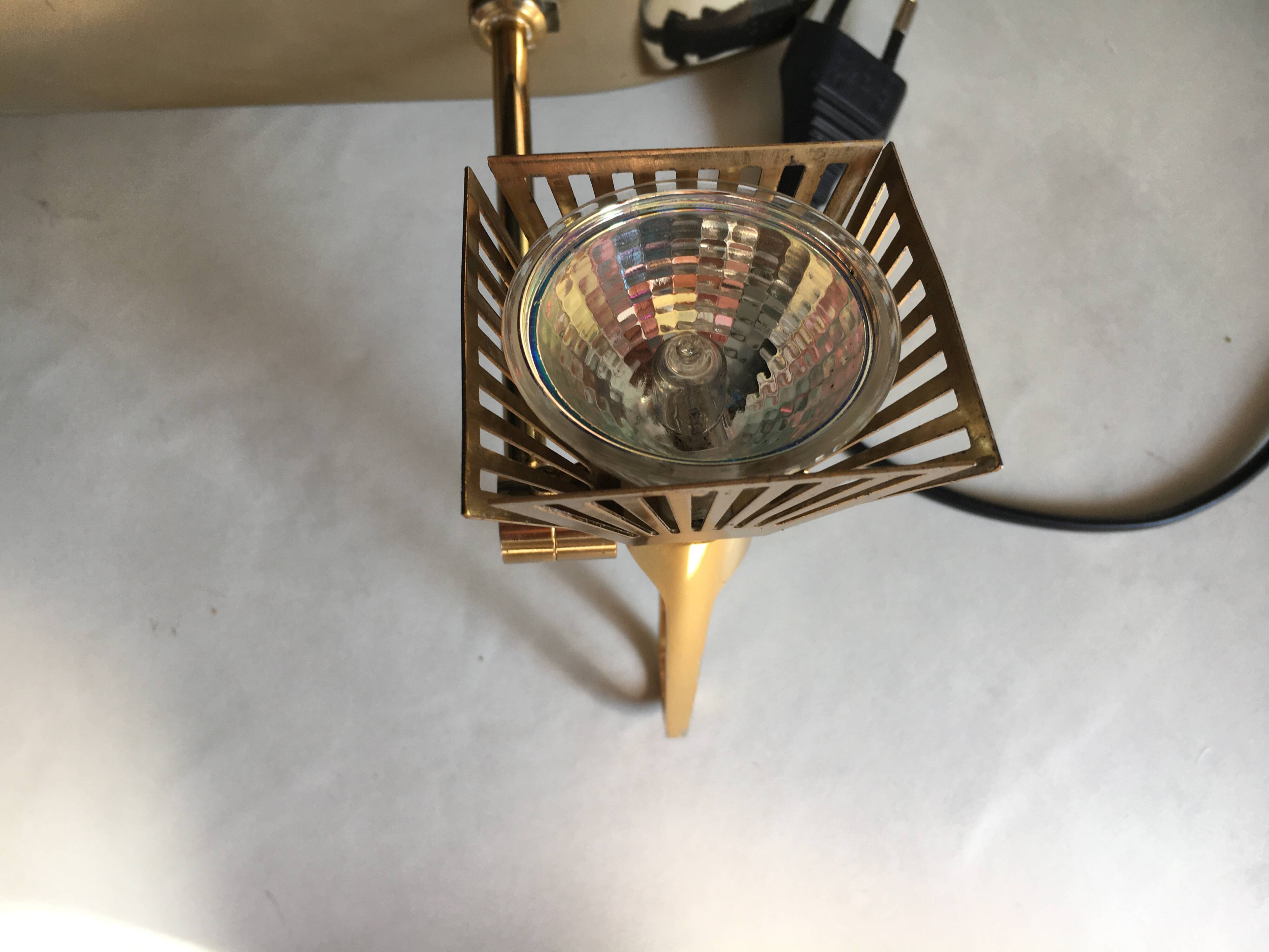 Appliques en laiton Fase