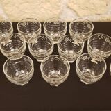 14 petits verres années 50 pied étoile