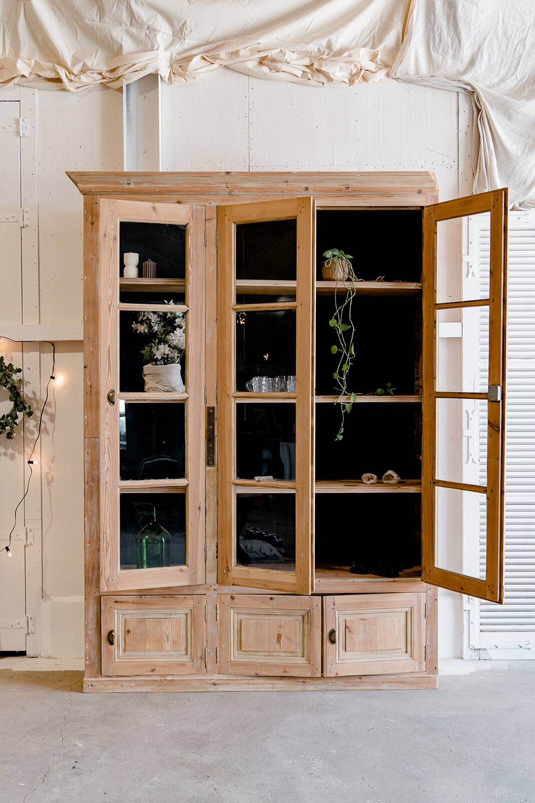 Vintage craft display case