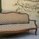 Moulded wooden bench with floral upholstery – Old-fashioned charm