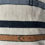 Linen cushion