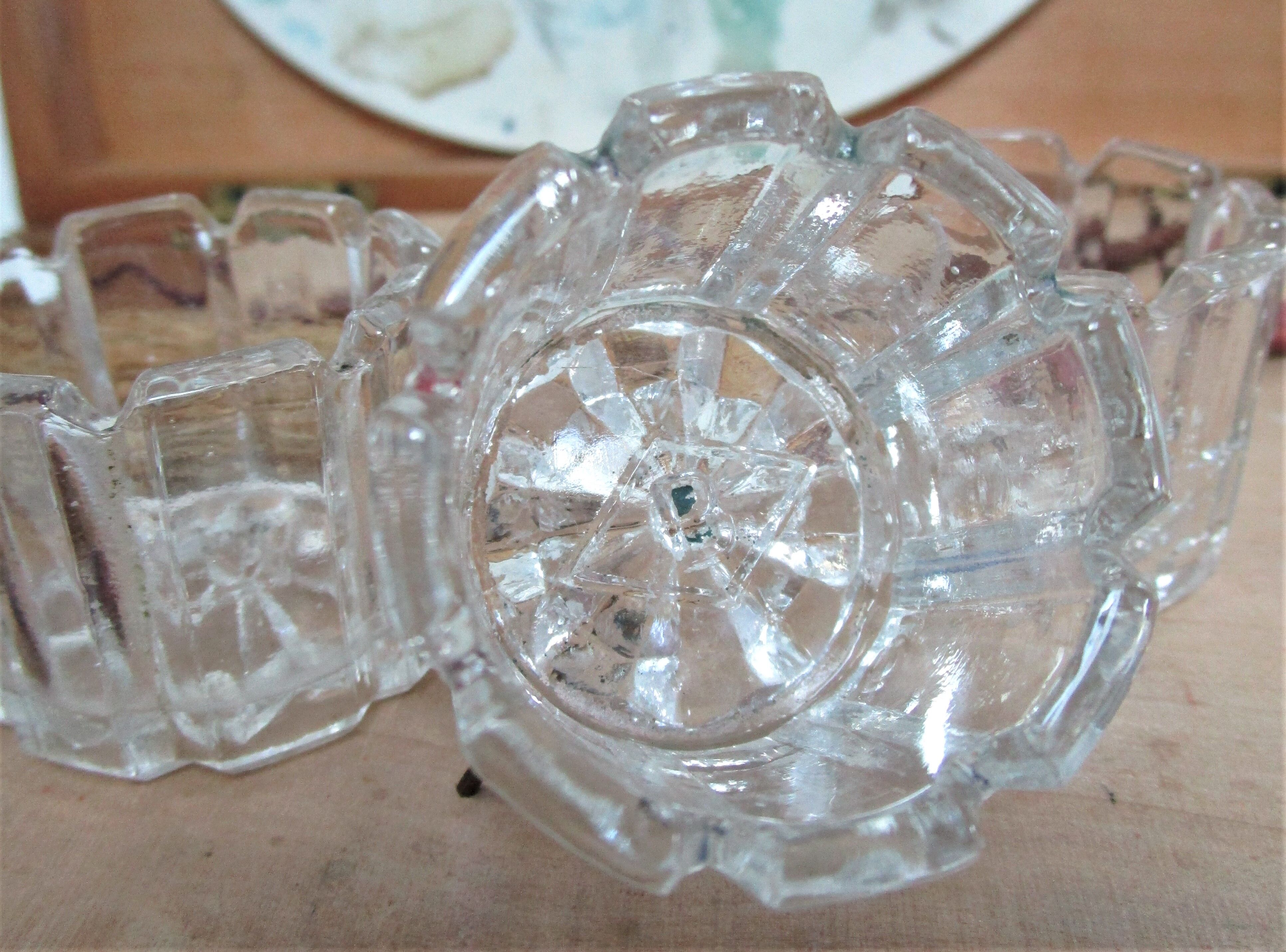 Early 20th-century bourgeois watercolor box