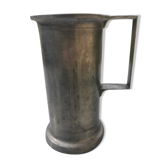 Tin mug