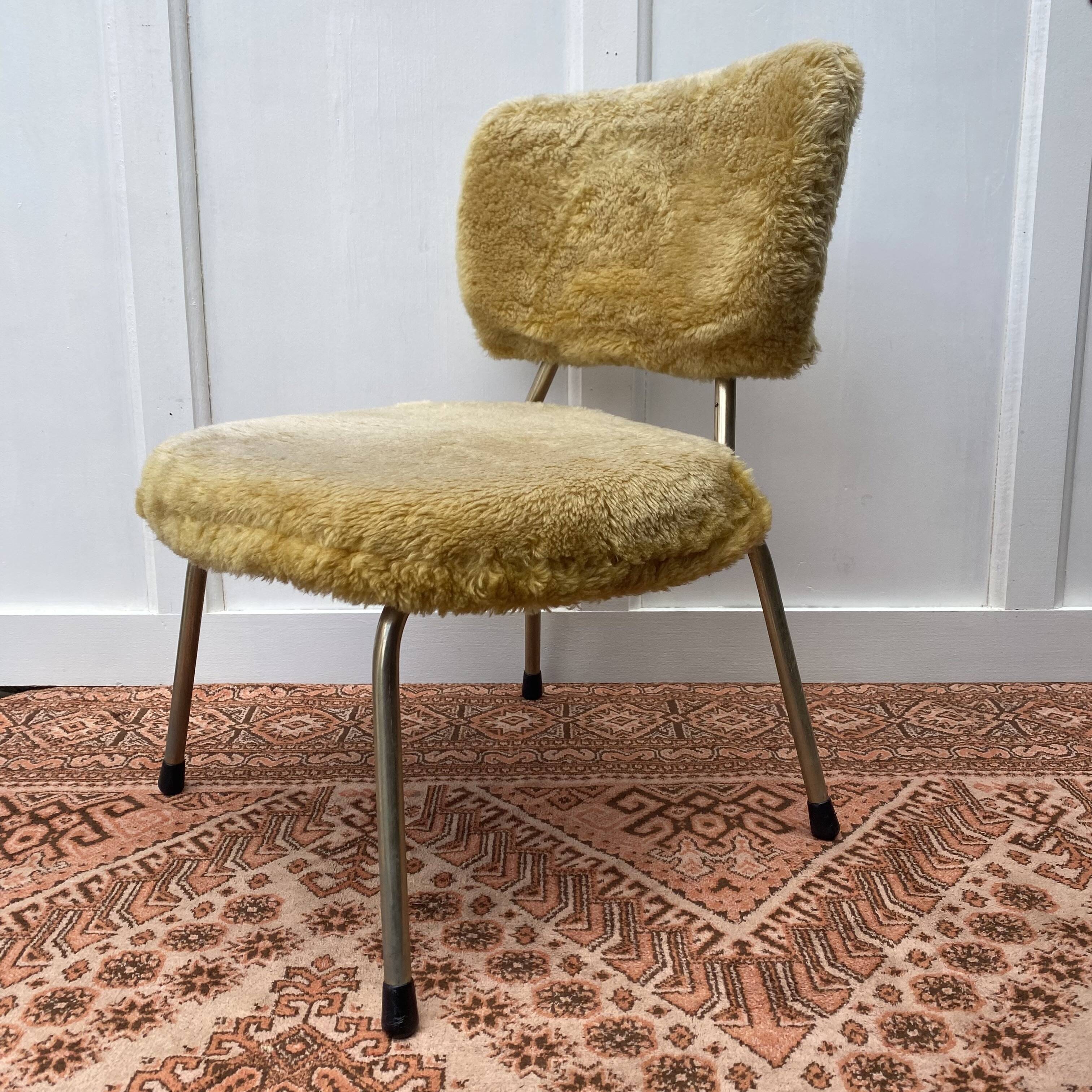 Chaise "moumoute" enfant années 60-70