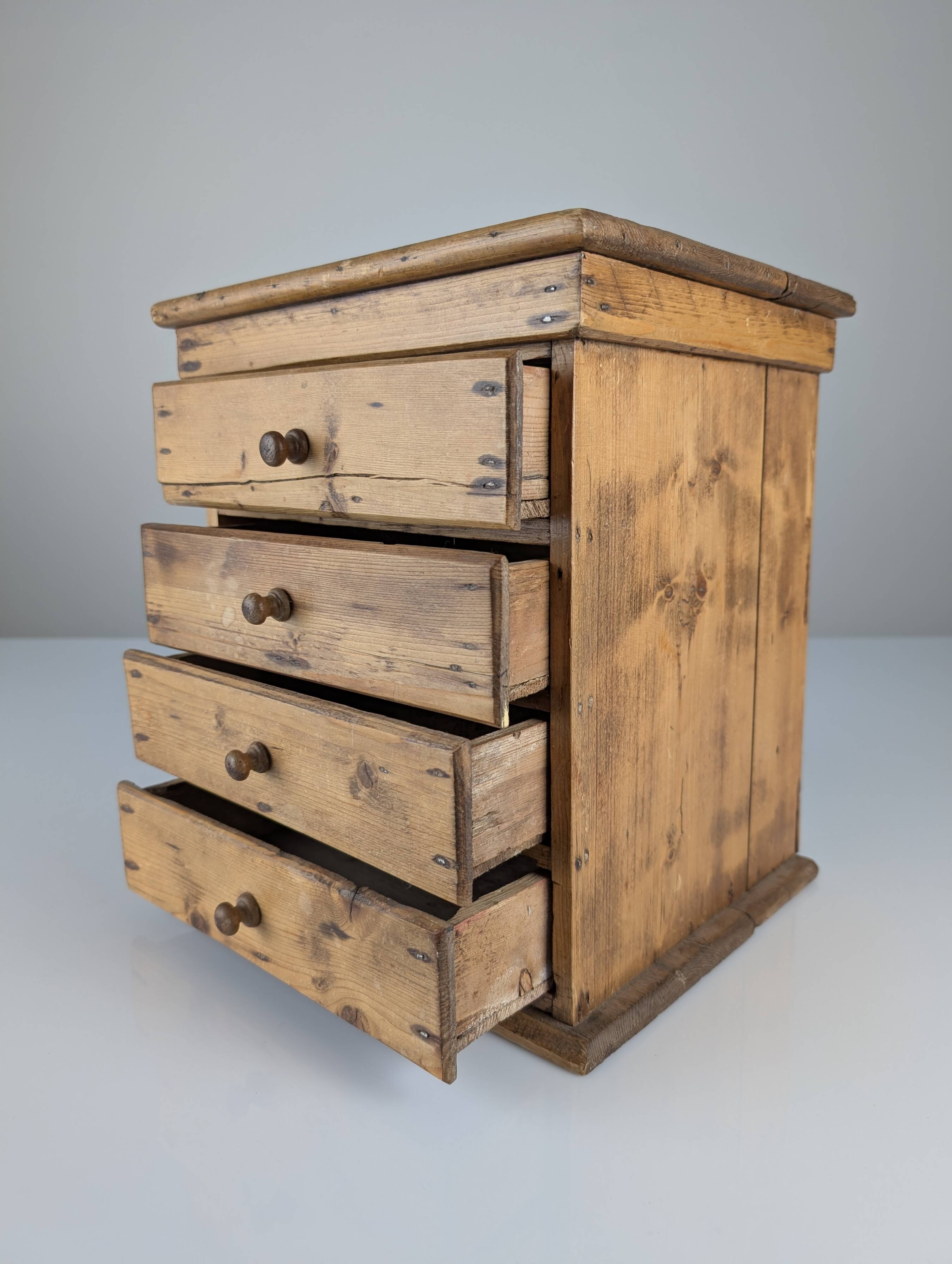 Rustic Primitive Natural Pine Small Apothecary Chest, 1940s