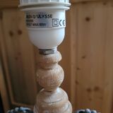 Lamp base