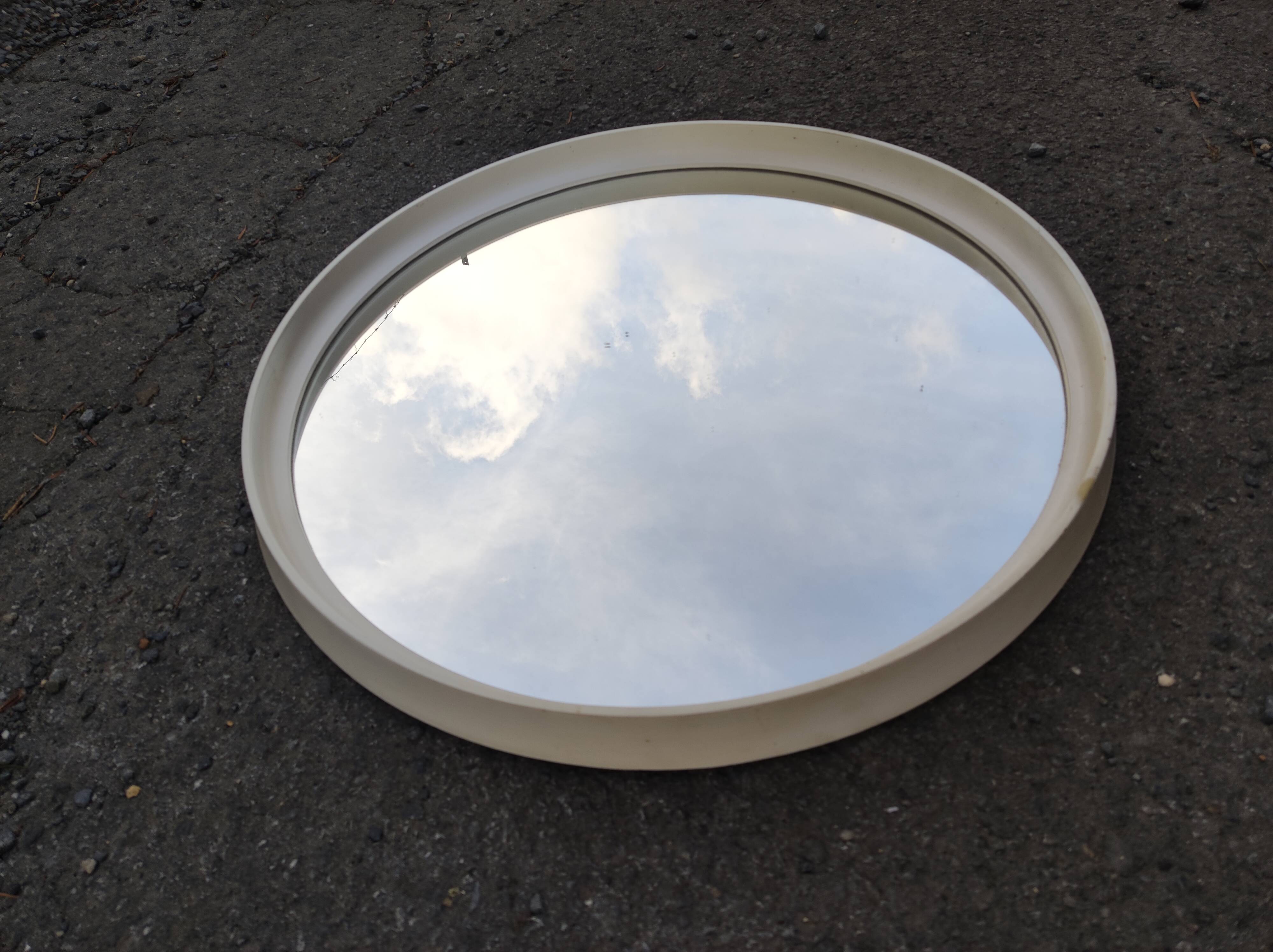Round mirror frame white wood pop vintage 70