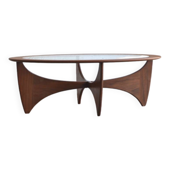 Oval coffee table by G-Plan * 122 cm