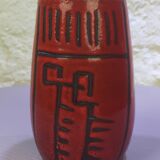Red ceramic vase with free patterns