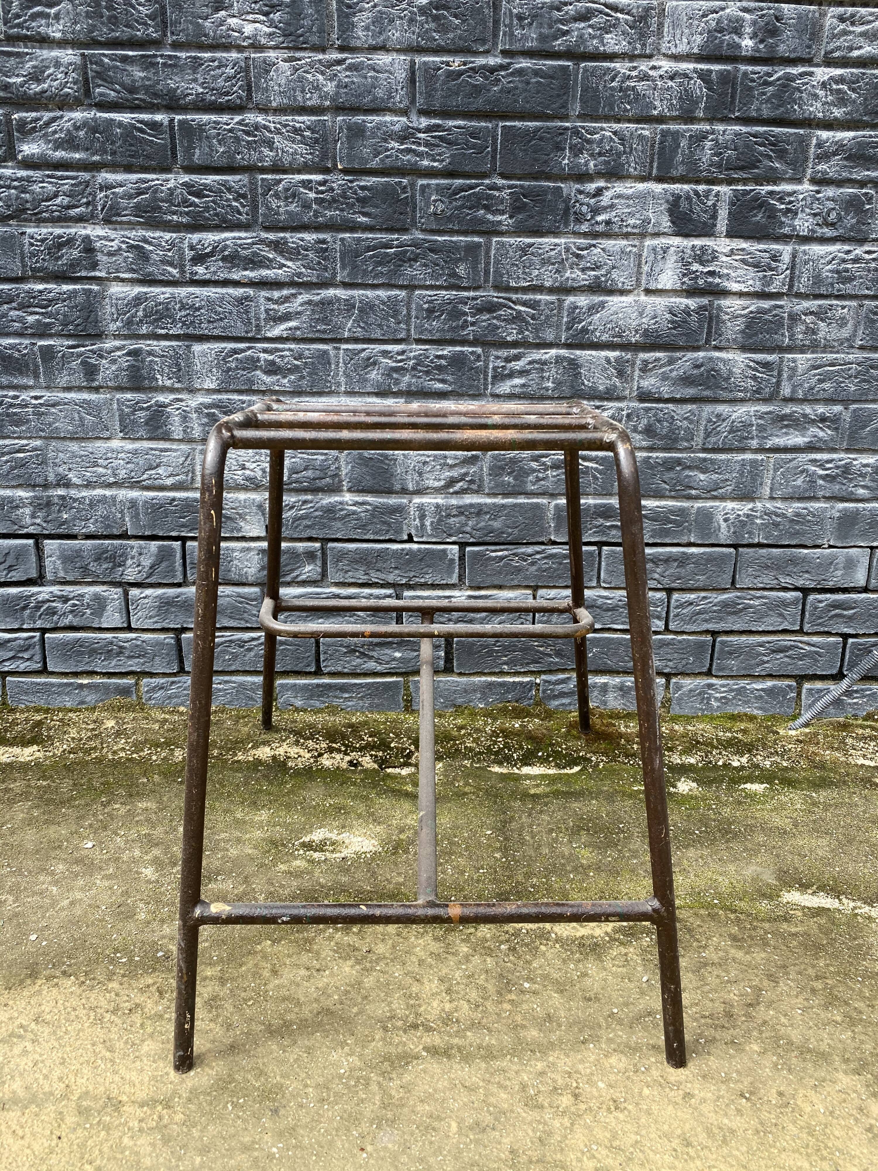 Picking stepladder