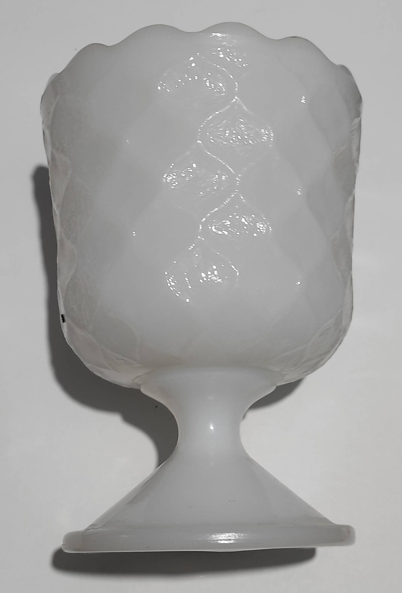 Opaline bowl