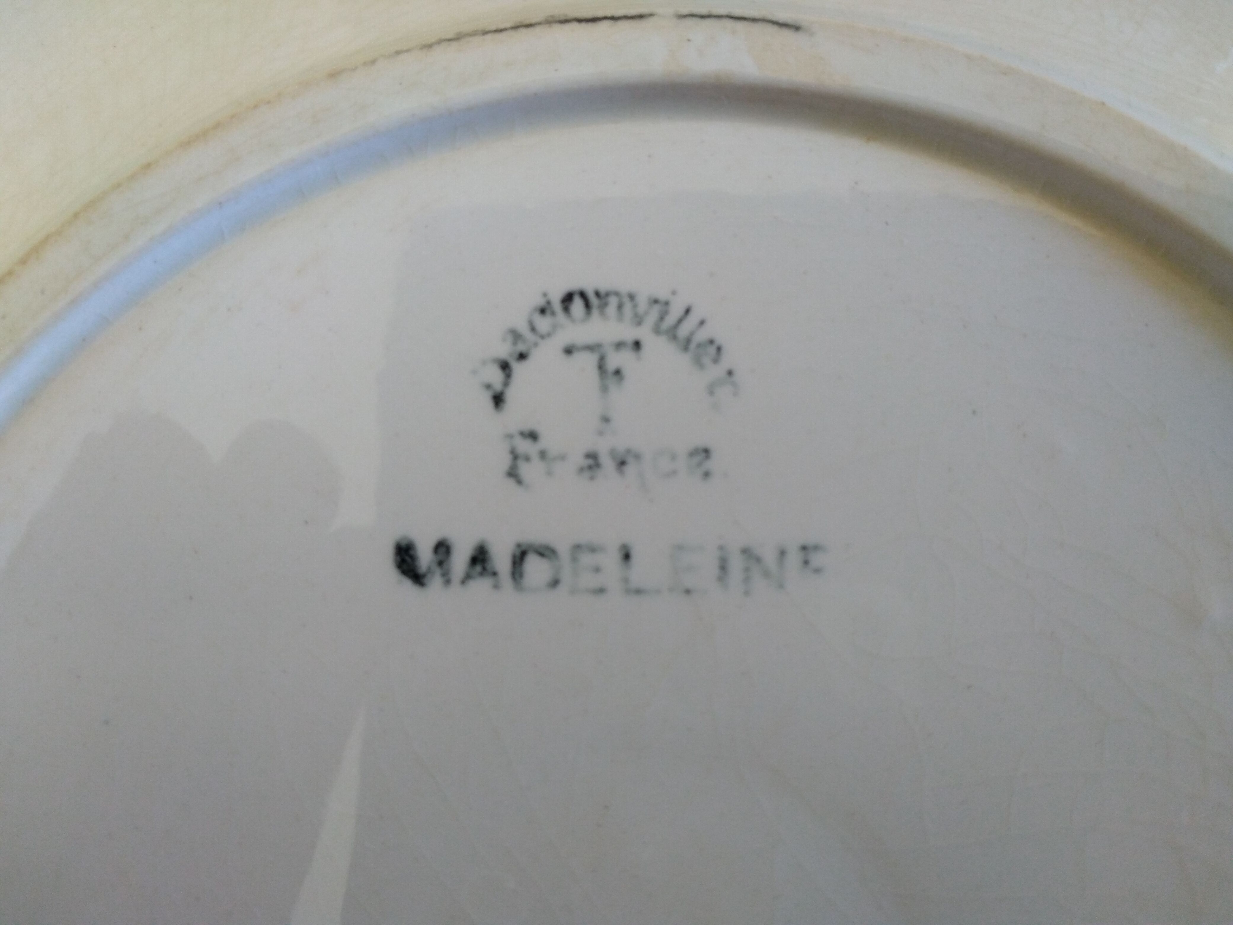 8 flat plates Badonviller Madeleine