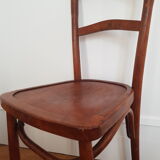Curved wooden bistro chair
