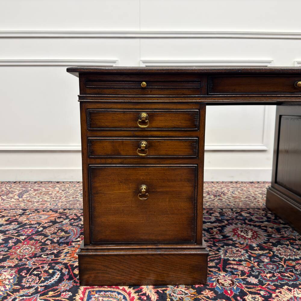 RAC Classic English Chesterfield Desk Brown Leather