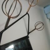 Wwall coat holder