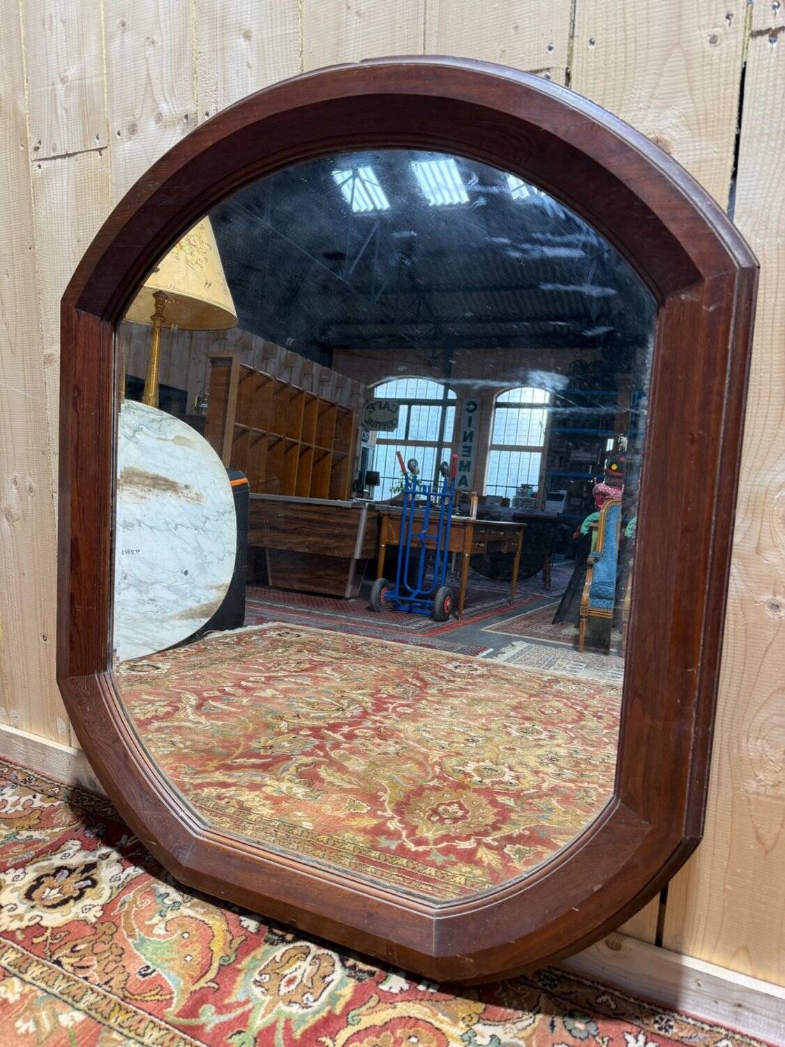 Miroir octogonal biseauté – Époque 1900 – Cadre bois teinté acajou