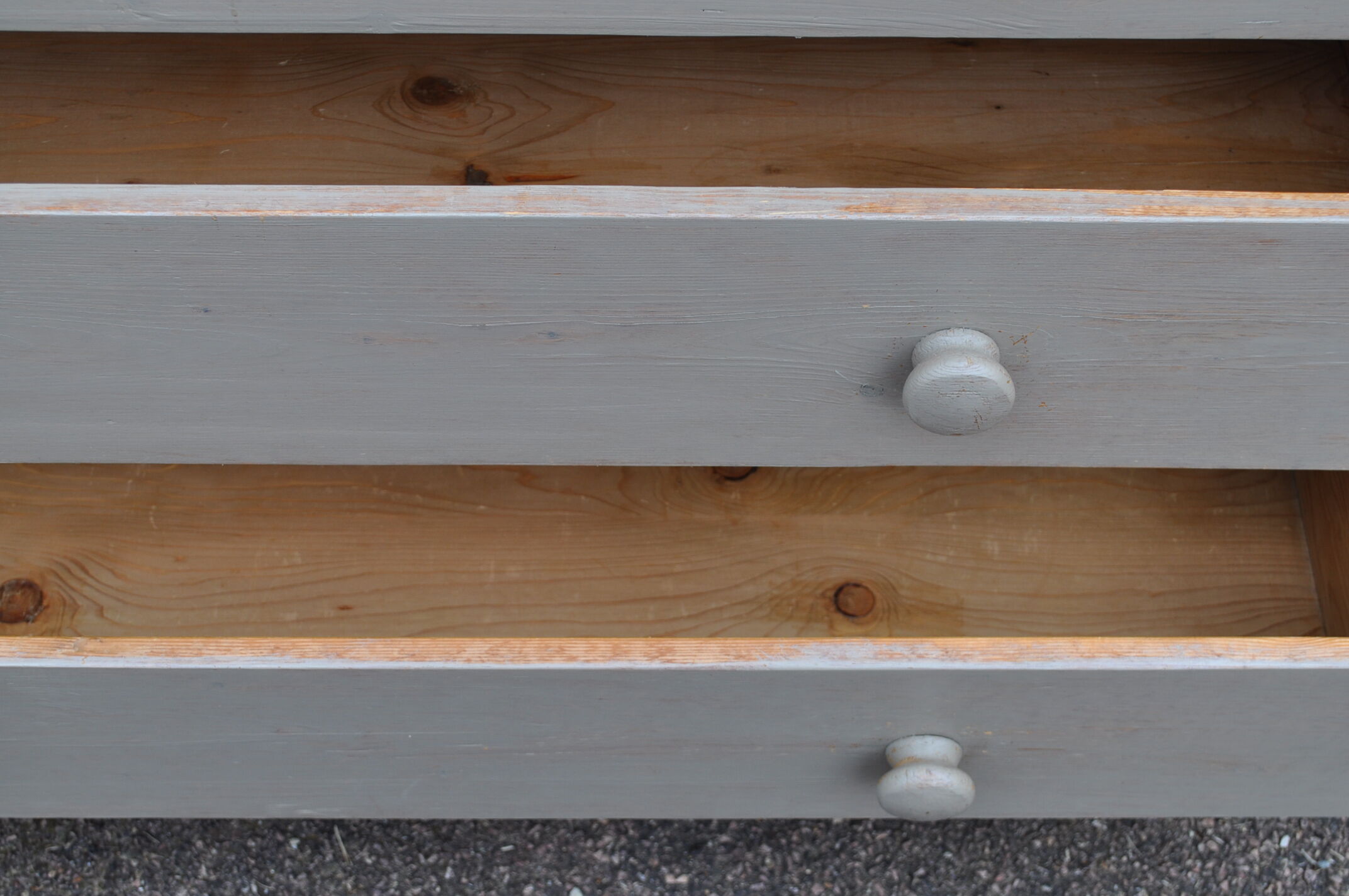 English pine chest of drawers
