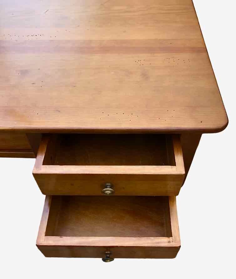 Bureau style Louis Philippe 3 tiroirs