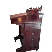 Elegante Scrittoio "Davenport" in Mogano