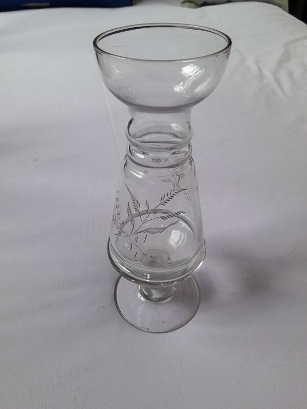 Vase vintage en verre ciselé