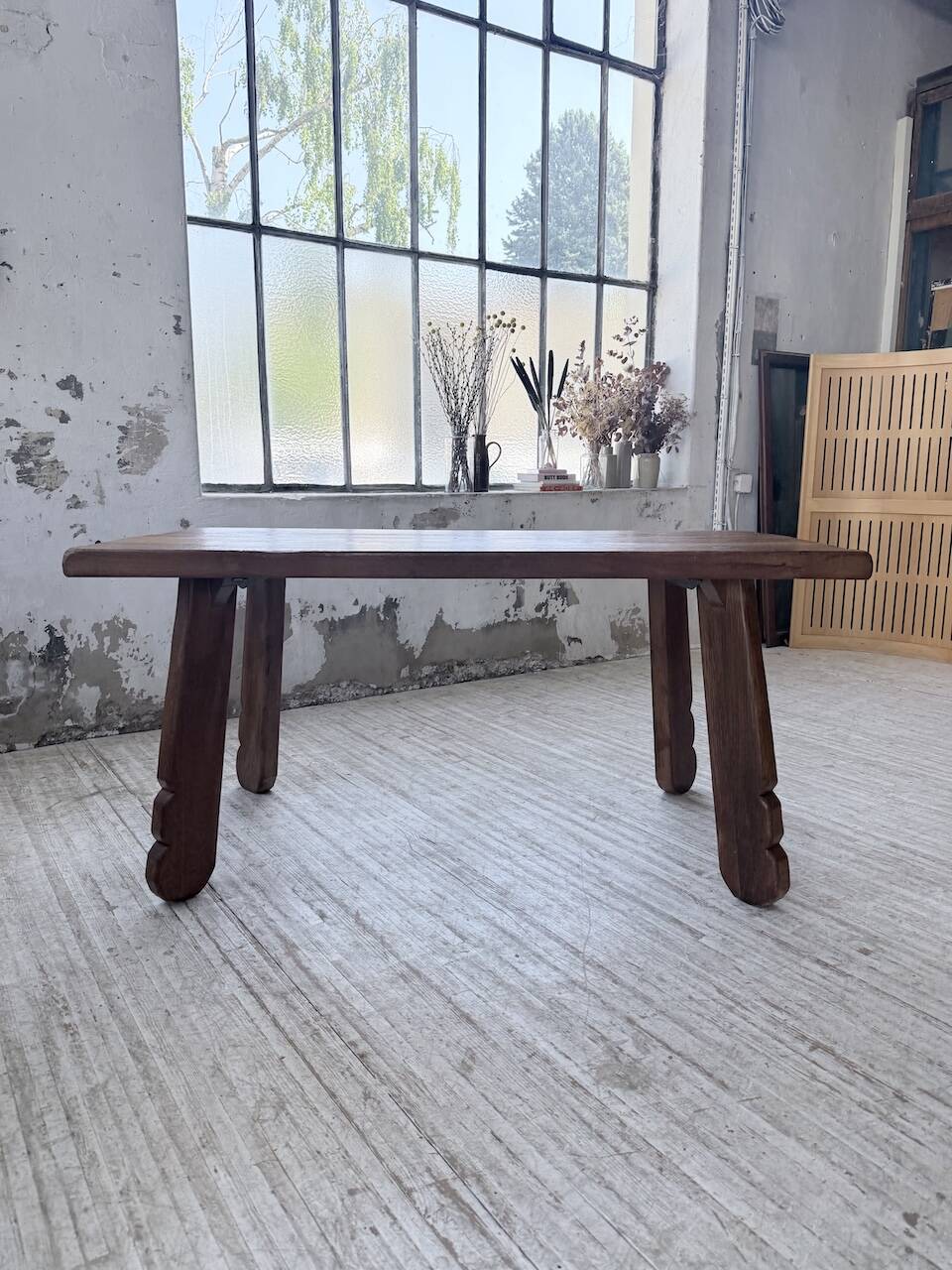Brutalist oak table by De Puydt, Belgium 1970