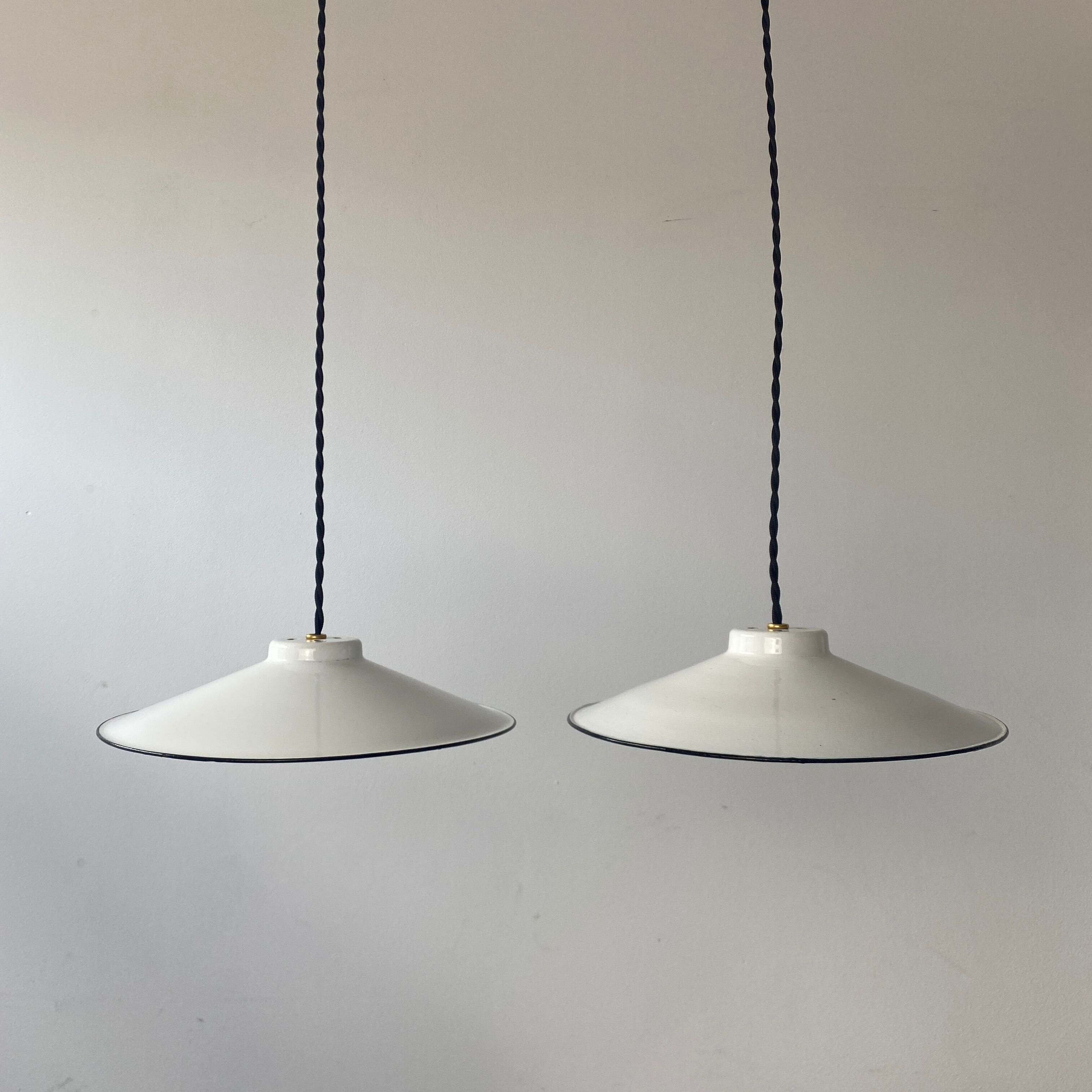 Lot 2 old white enamelled suspensions