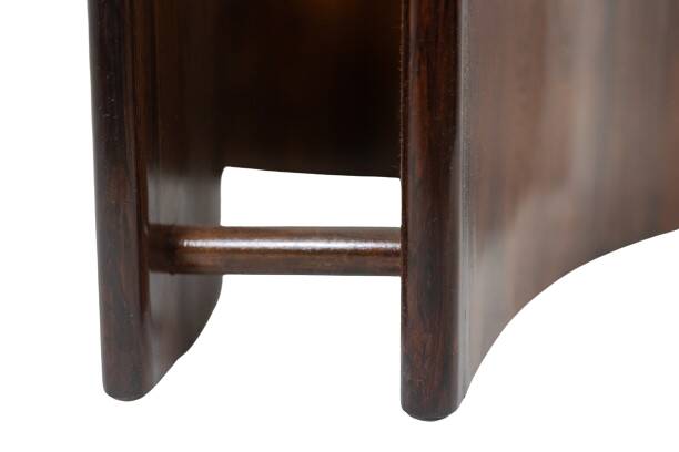 Rosewood coffee table, concave shape. 1970s.