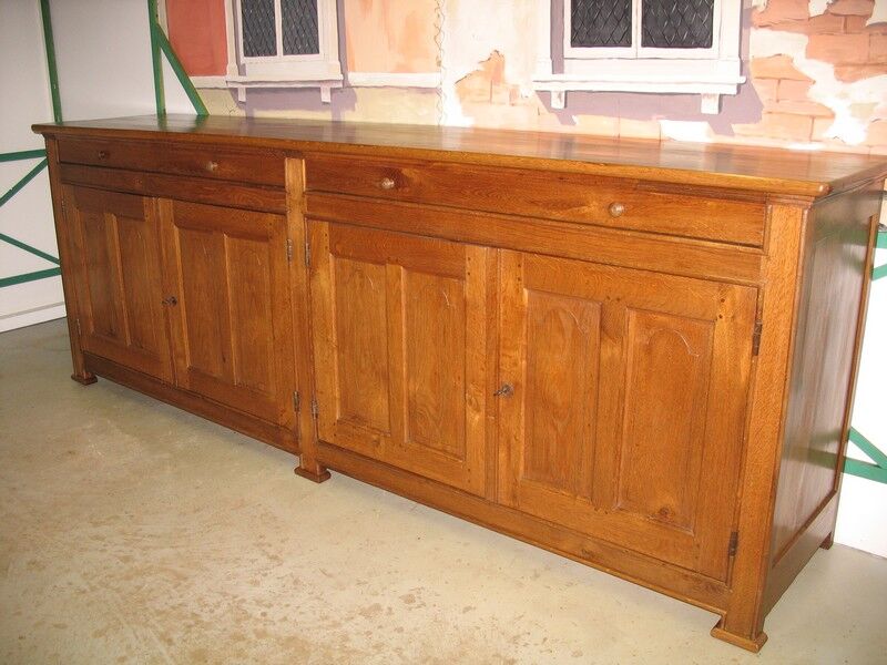 Woodwork in oak 1900 era furniture