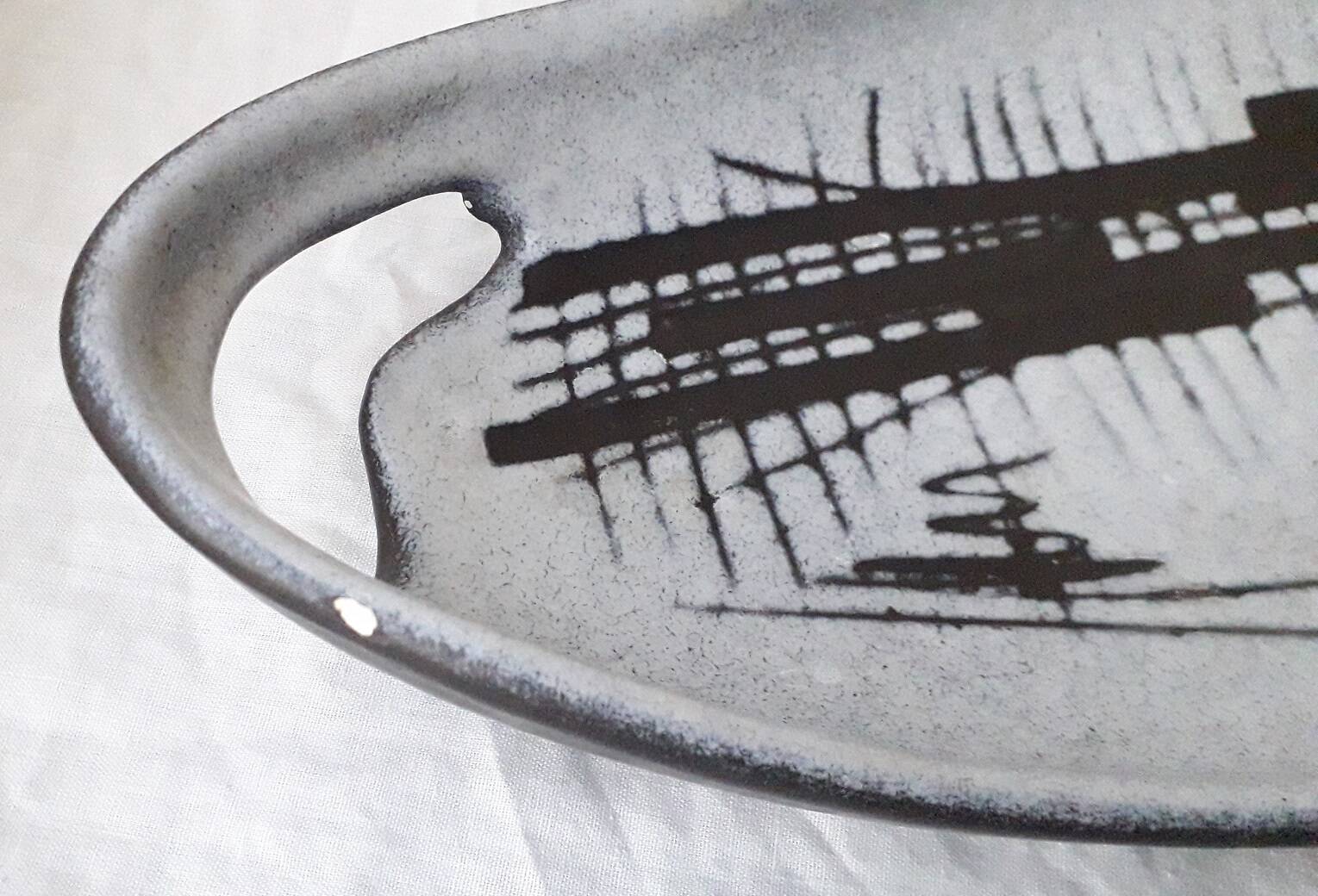 Plat en céramique de Vallauris