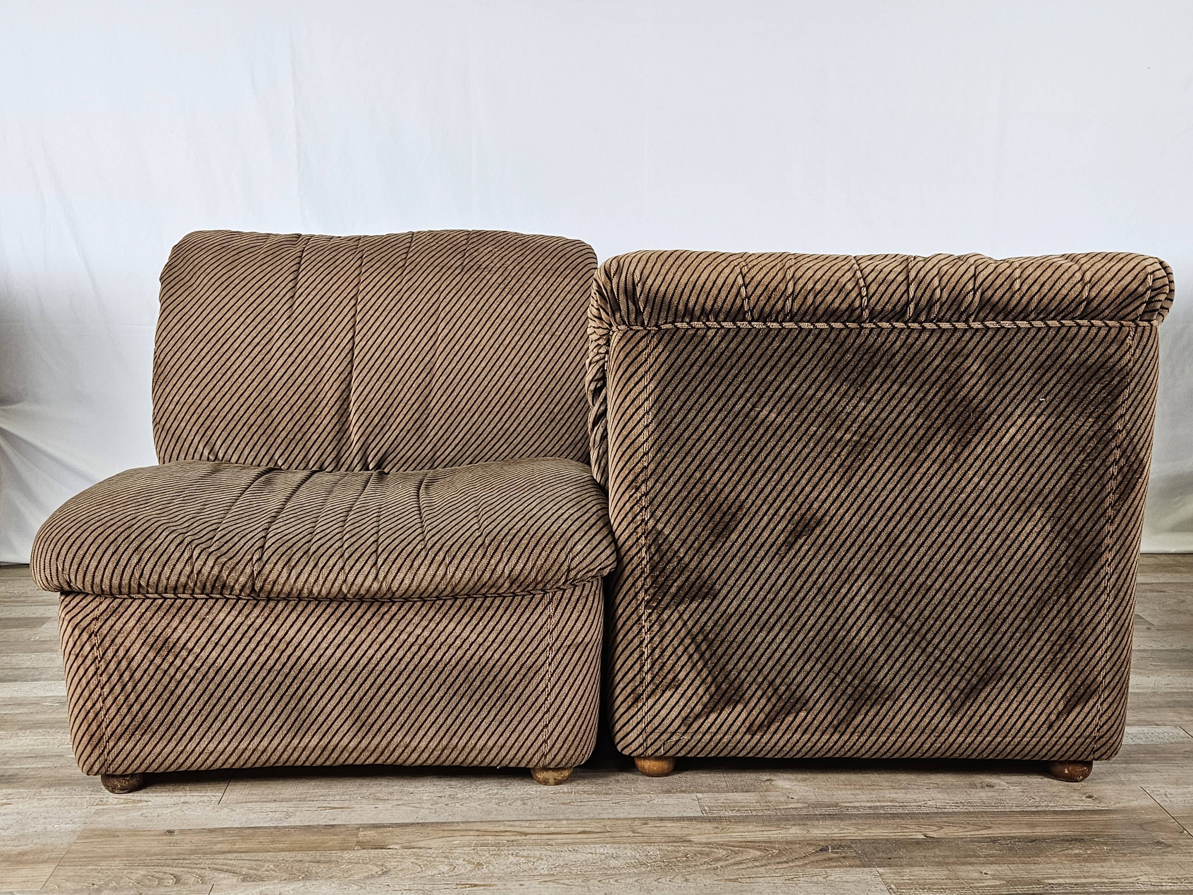 Five-seater corner modular sofa from 70s