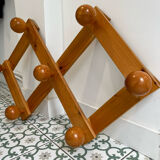 Pine accordion coat rack