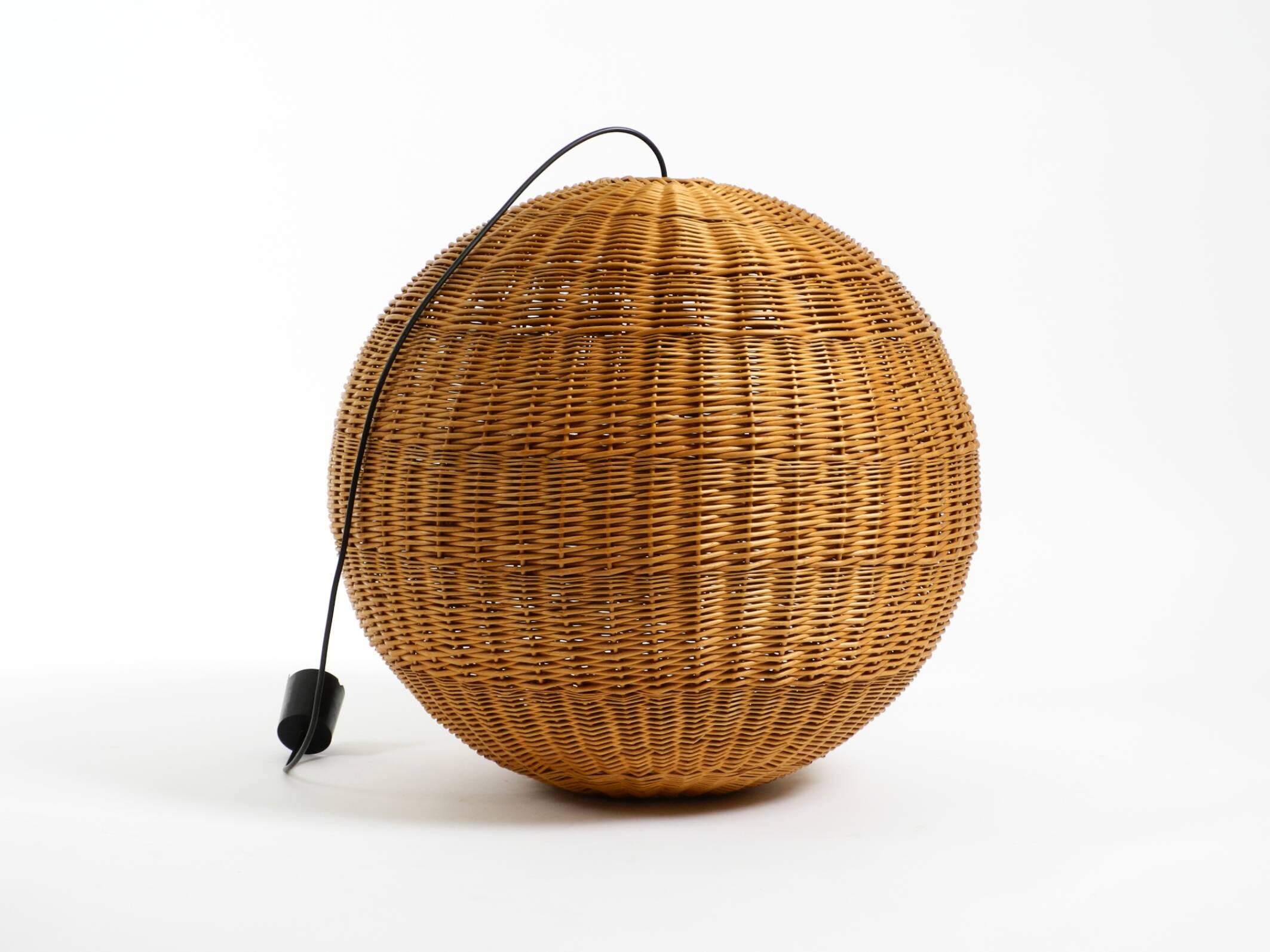 Very rare original XXL rattan ball pendant lamp | Mid Century Modern | Ø 66