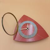 Triangular clock in red formica
